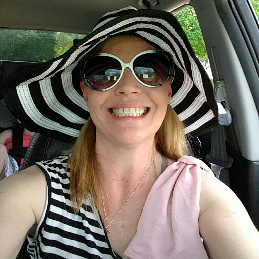 Meet your Posher, Sarah